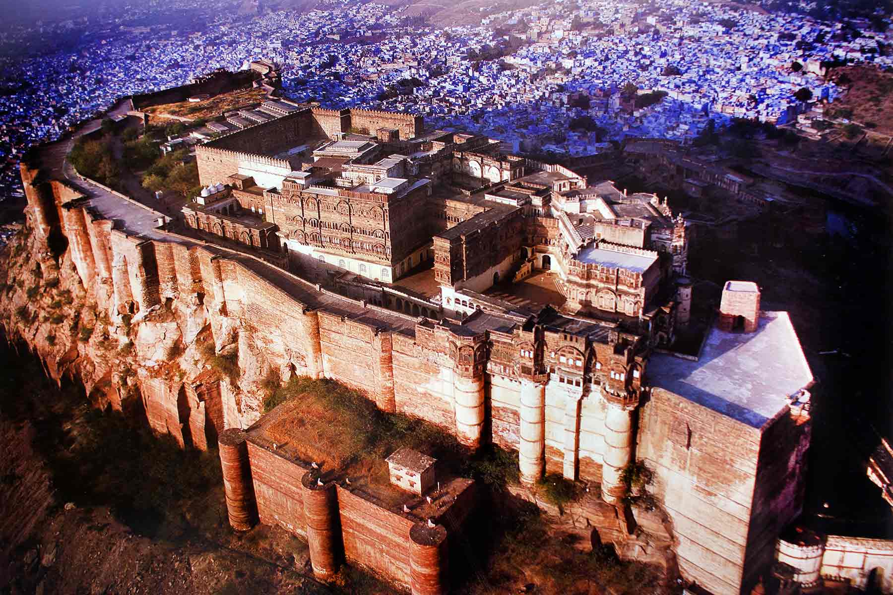 An image showing the aerial view of the magnificent Mehrangarh Fort