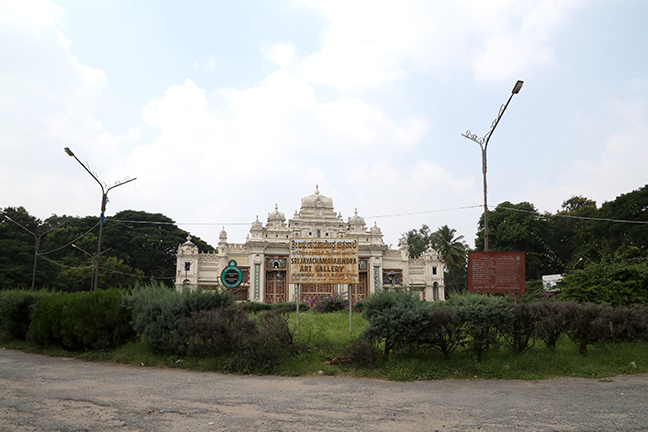Photograph of Jaganmohan Palace in Mysore