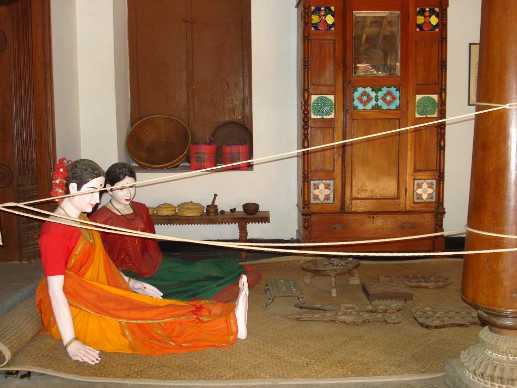 Dolls representing people in a Tamil Nadu house