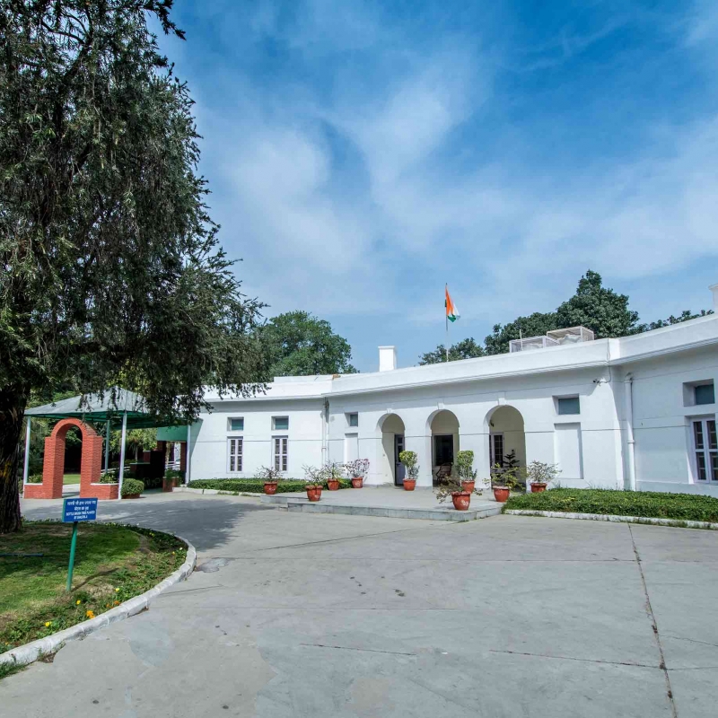 The Lal Bahadur Shashtri Museum in Delhi houses the artefacts, and exhibits documenting the life of India's second prime minister Lal bahadur Shastri. 