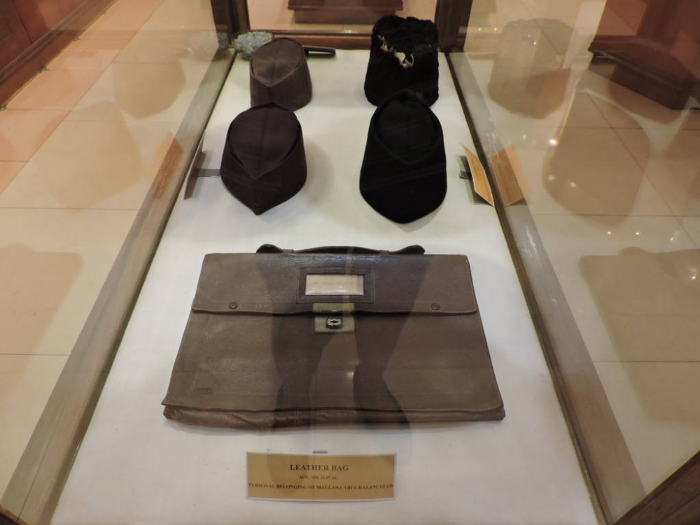Managed by the Maulana Abul Kalam Azad Institute of Asian Studies, the Maulana Azad Museum houses several artefacts belonging to the national leader.